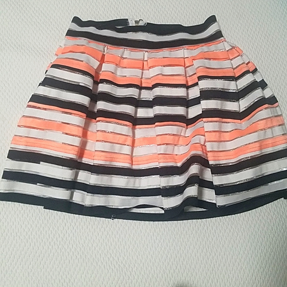 Flare skirt.